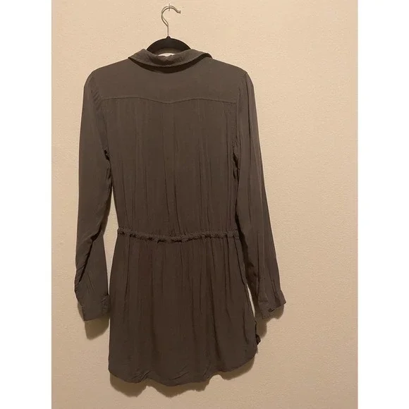 Forever 21 button down dress Size- M - Picture 2 of 3